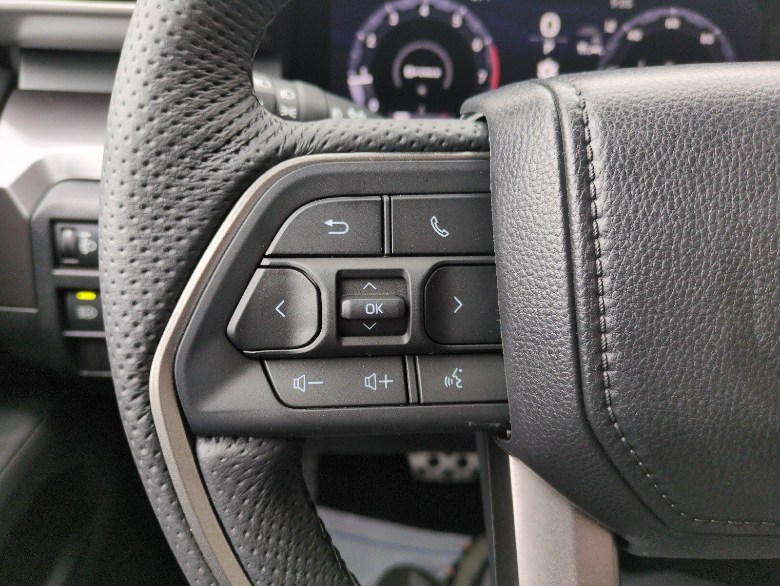 2026 Toyota Tacoma 4WD 4WD DBL TRD SPT 6'