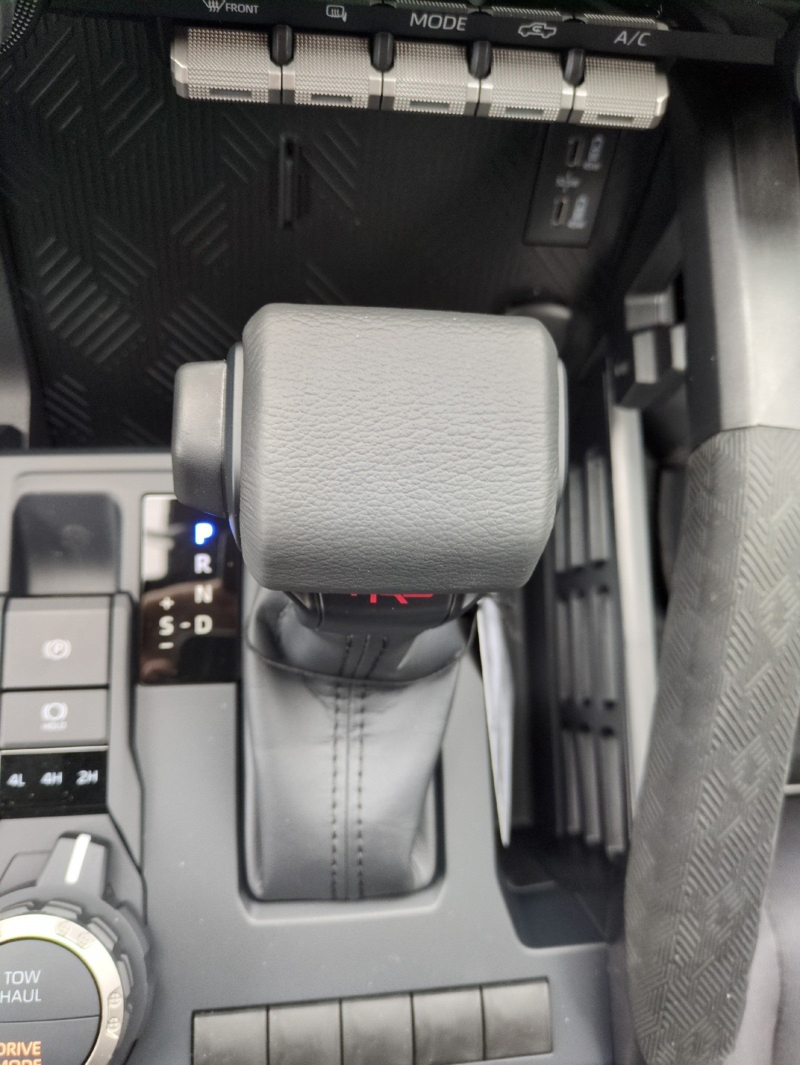 2026 Toyota Tacoma 4WD 4WD DBL TRD SPT 6'