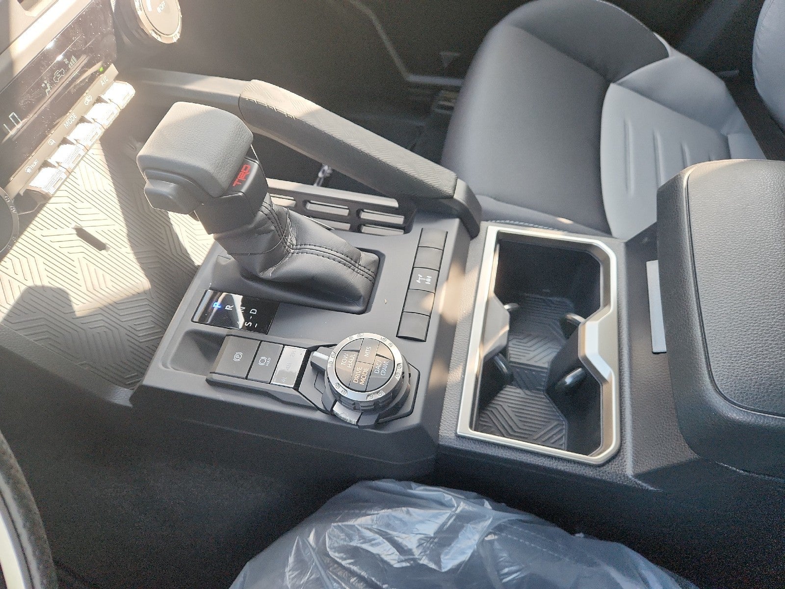 2026 Toyota Tacoma 4WD 4WD DBL TRD OFF 6'