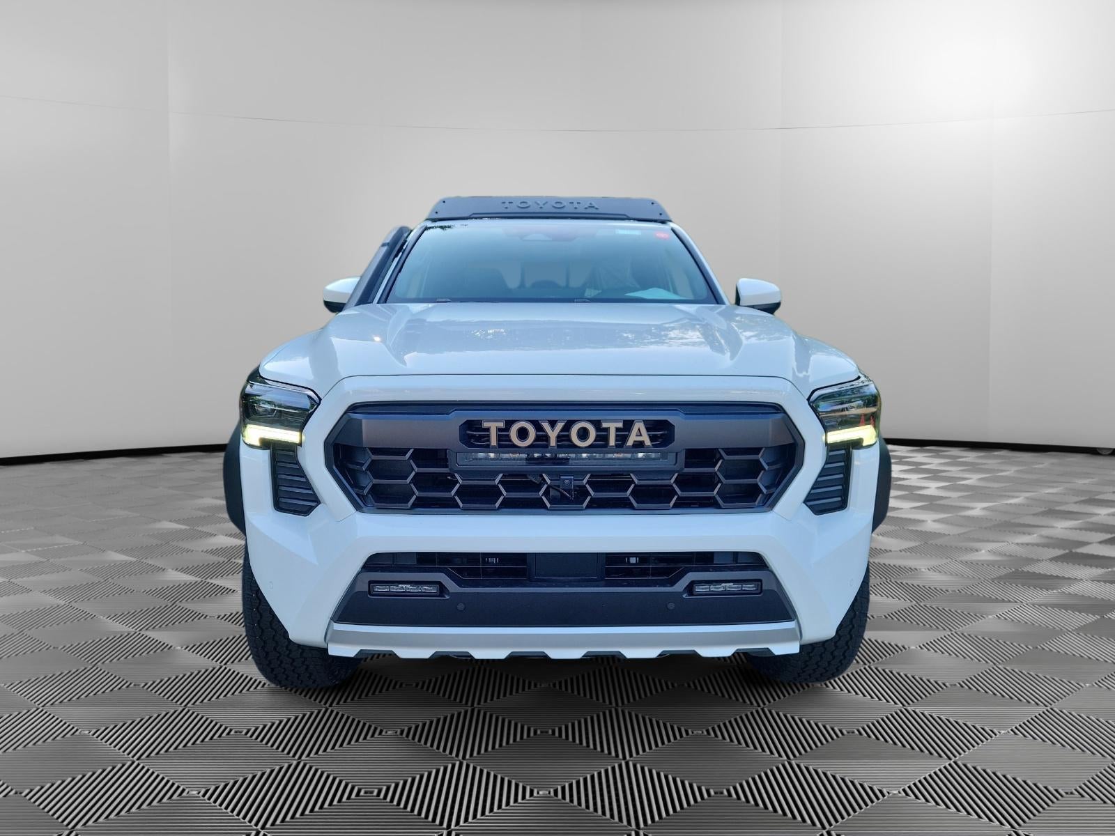 2026 Toyota Tacoma i-FORCE MAX Trailhunter
