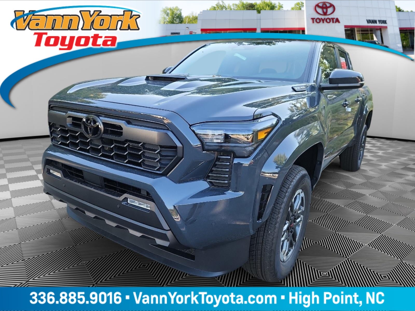 2026 Toyota Tacoma i-FORCE MAX TRD Sport i-FORCE MAX