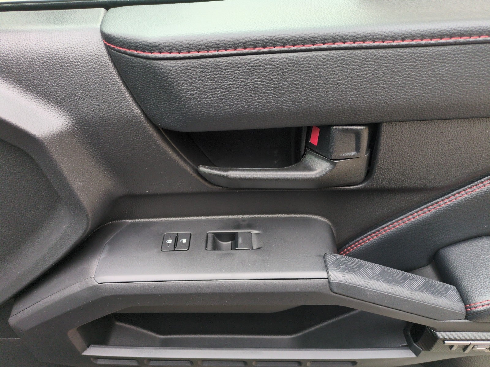 2026 Toyota Tacoma i-FORCE MAX TRD Pro