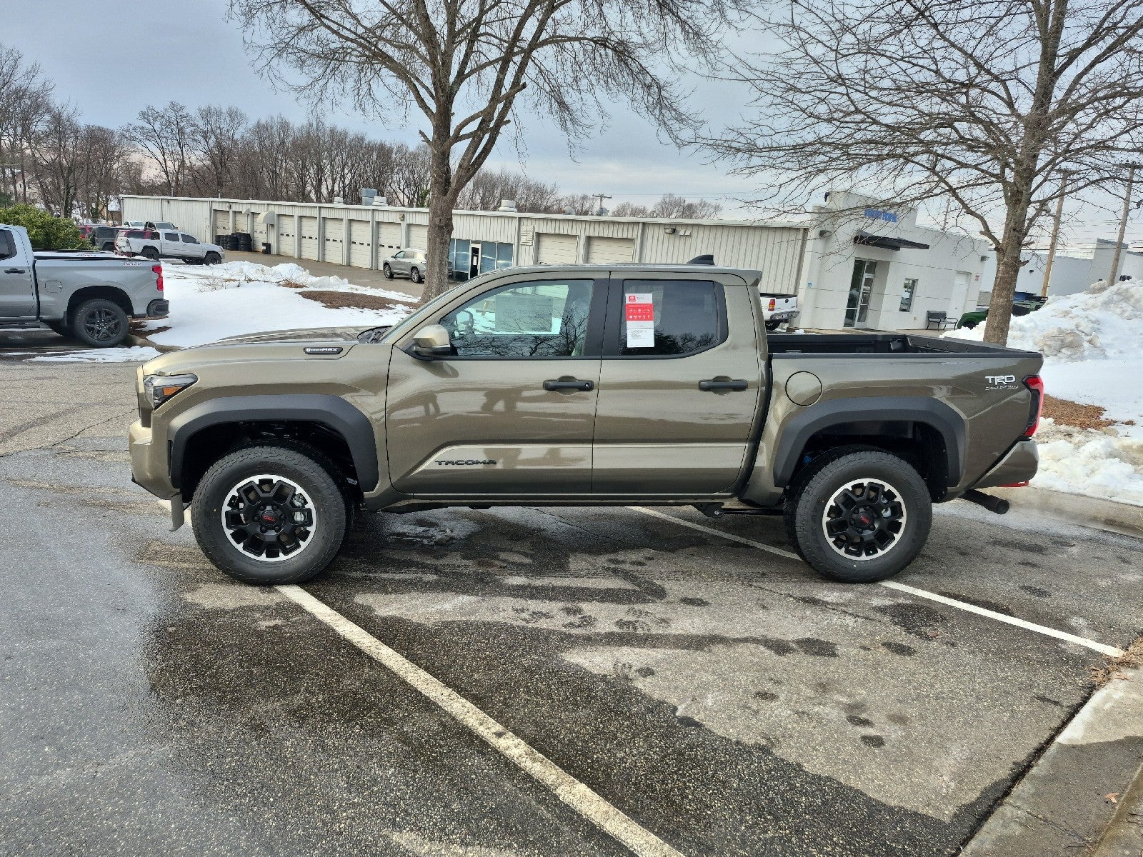 2026 Toyota Tacoma i-FORCE MAX TRD Off-Road i-FORCE MAX