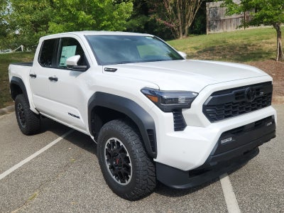 2026 Toyota Tacoma 4WD 4WD DBL HYB TRD OFF