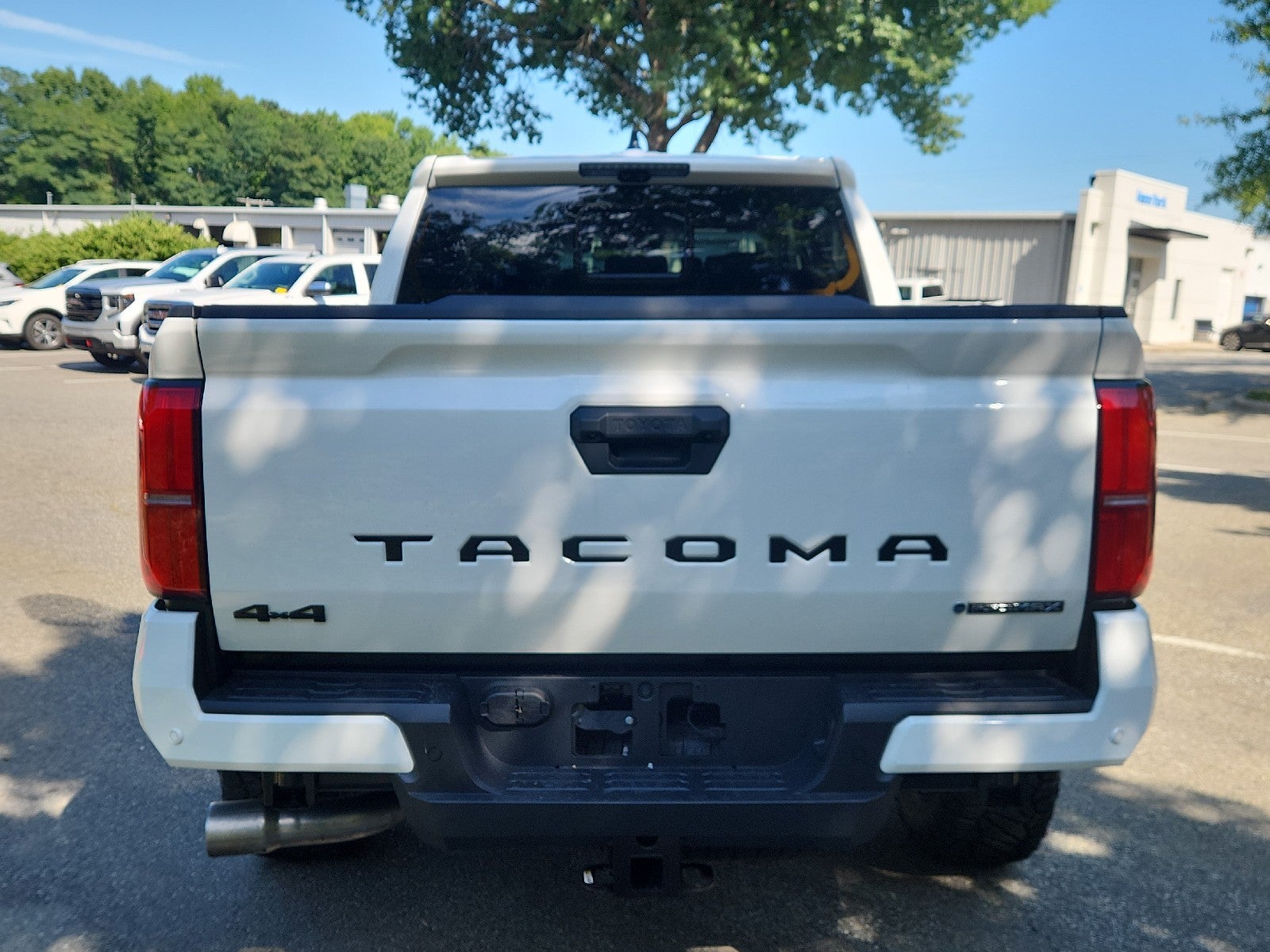2026 Toyota Tacoma i-FORCE MAX TRD Off-Road i-FORCE MAX