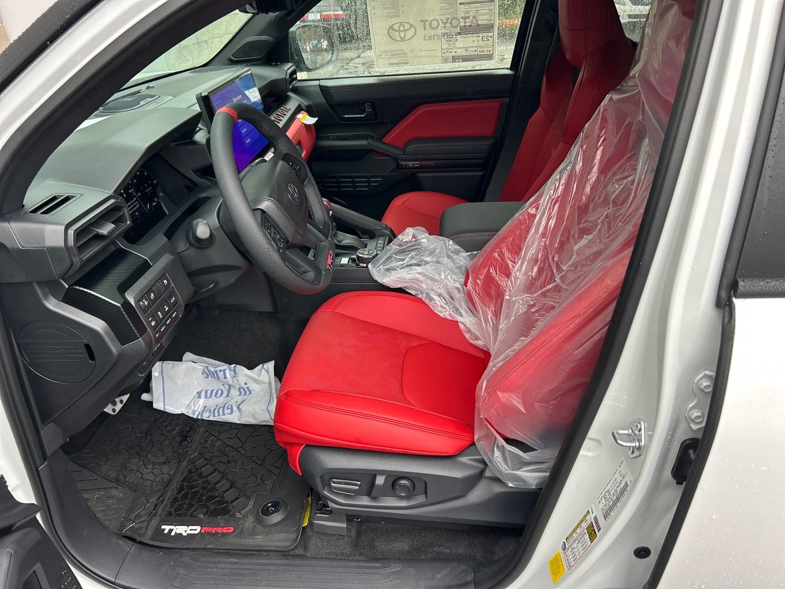 2025 Toyota Tacoma i-FORCE MAX TRD Pro