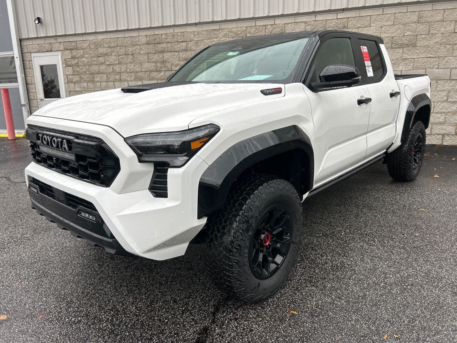 2025 Toyota Tacoma i-FORCE MAX TRD Pro
