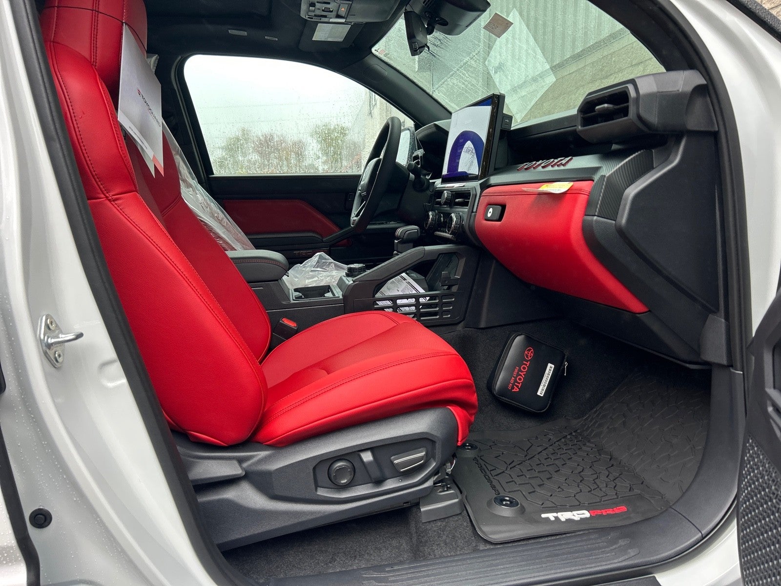 2025 Toyota Tacoma i-FORCE MAX TRD Pro