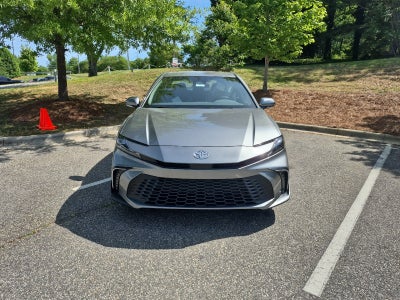 2026 Toyota Camry 4DR CVT HYB SE