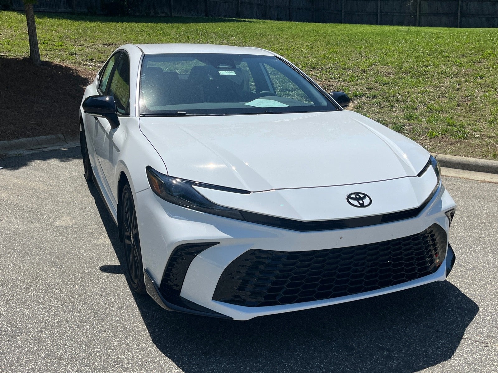 2026 Toyota Camry 4DR CVT HYB NIGHTSHA
