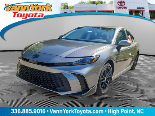 2026 Toyota Camry Hybrid SE