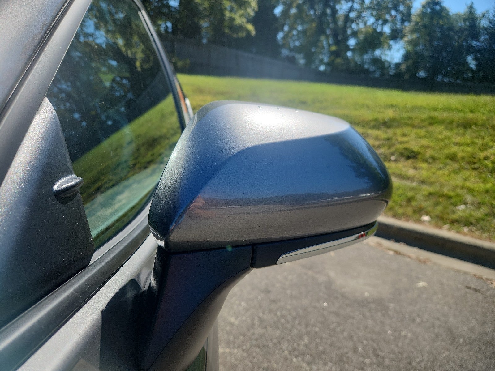 2026 Toyota Camry Hybrid SE