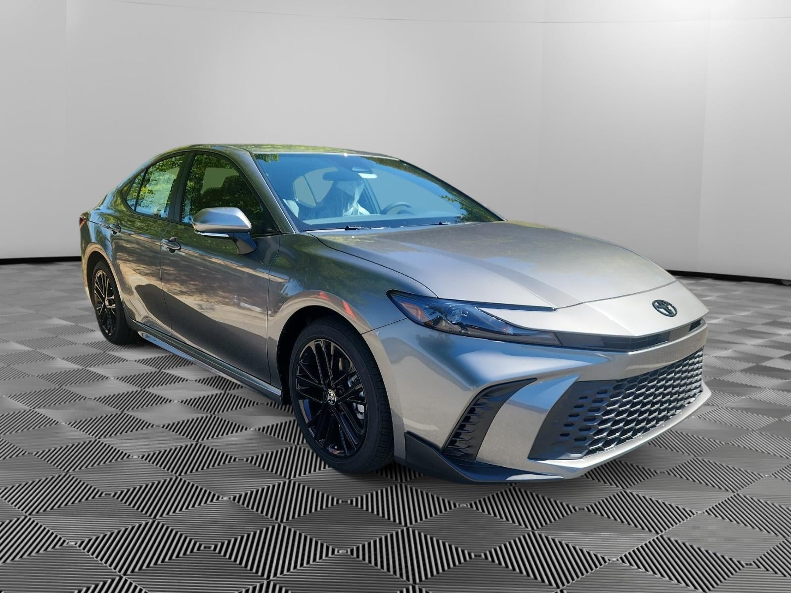2026 Toyota Camry Hybrid SE