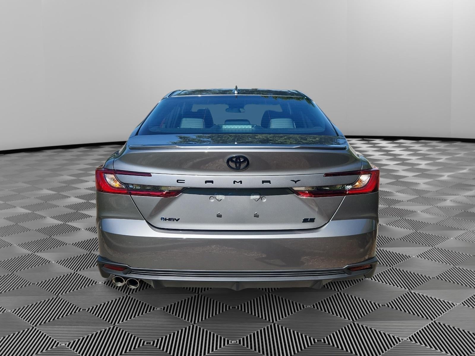 2026 Toyota Camry Hybrid SE