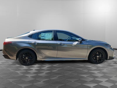2026 Toyota Camry Hybrid SE
