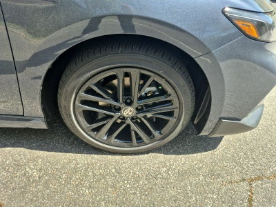 2026 Toyota Camry 4DR CVT HYB SE