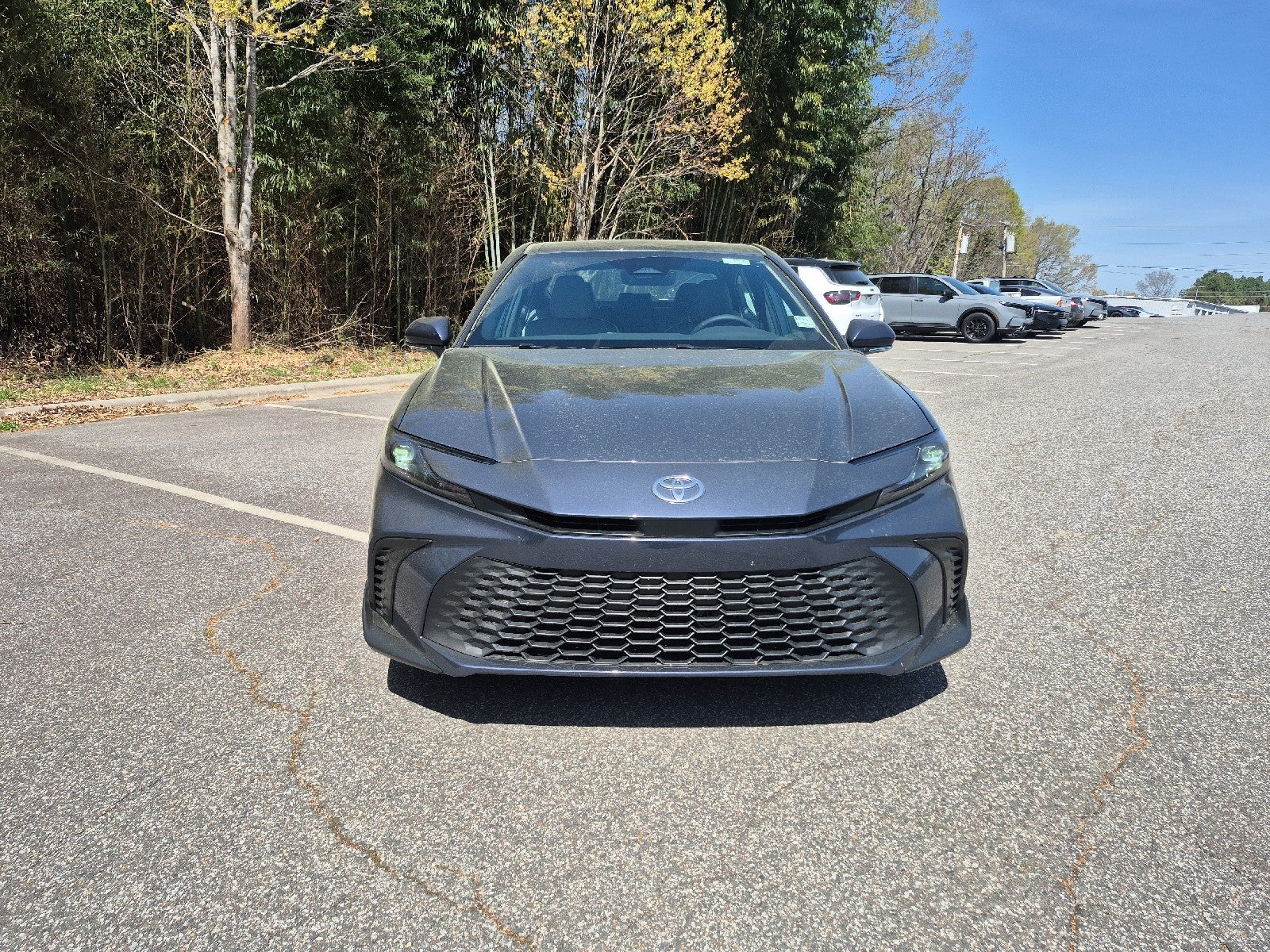 2026 Toyota Camry 4DR CVT HYB SE