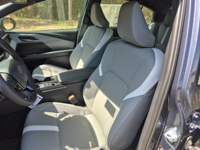 2026 Toyota Camry 4DR CVT HYB SE