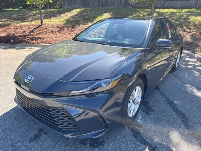 2026 Toyota Camry 4DR CVT HYB LE