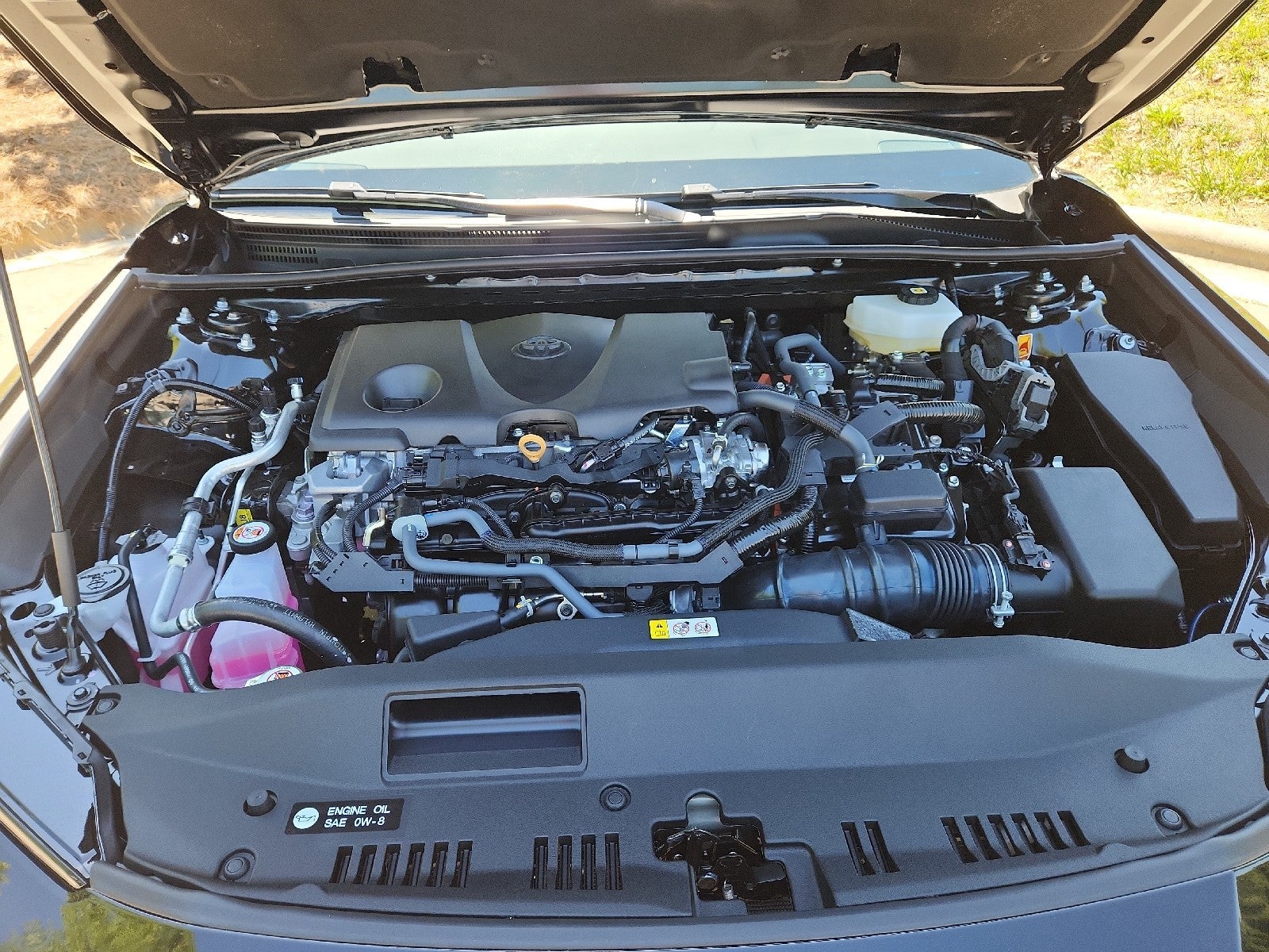 2026 Toyota Camry 4DR CVT HYB LE