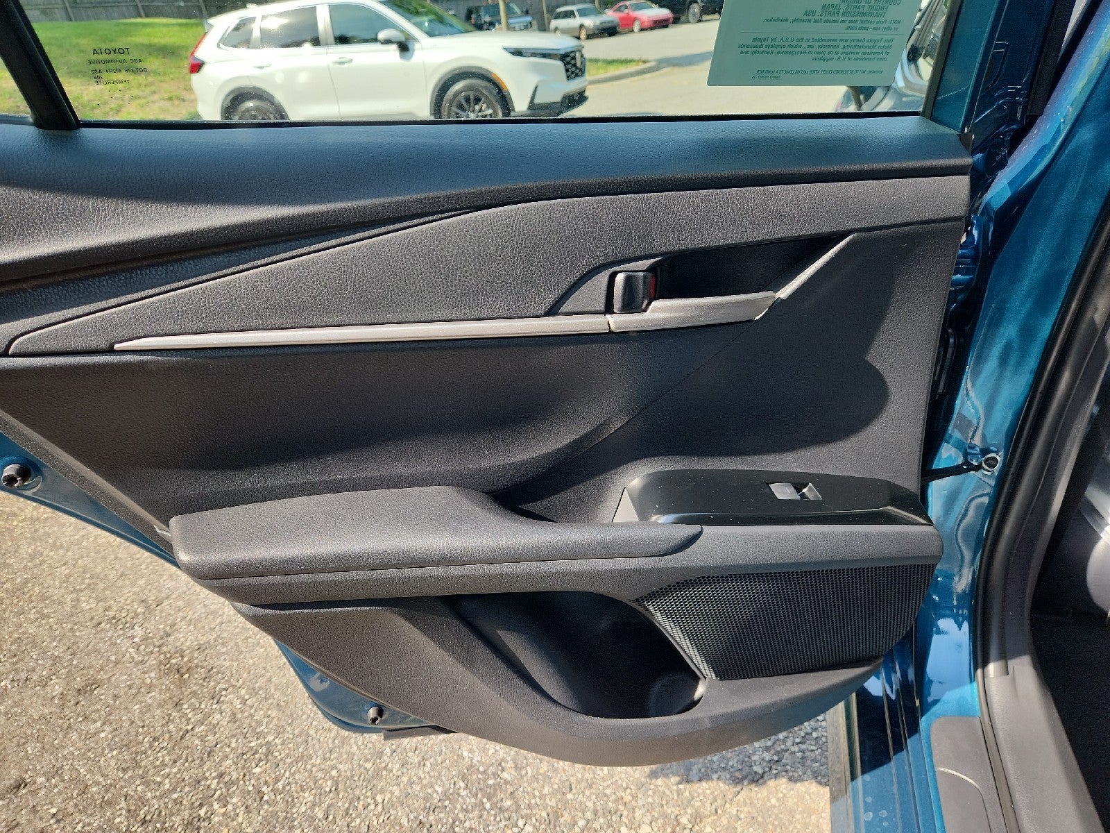 2026 Toyota Camry 4DR CVT HYB SE
