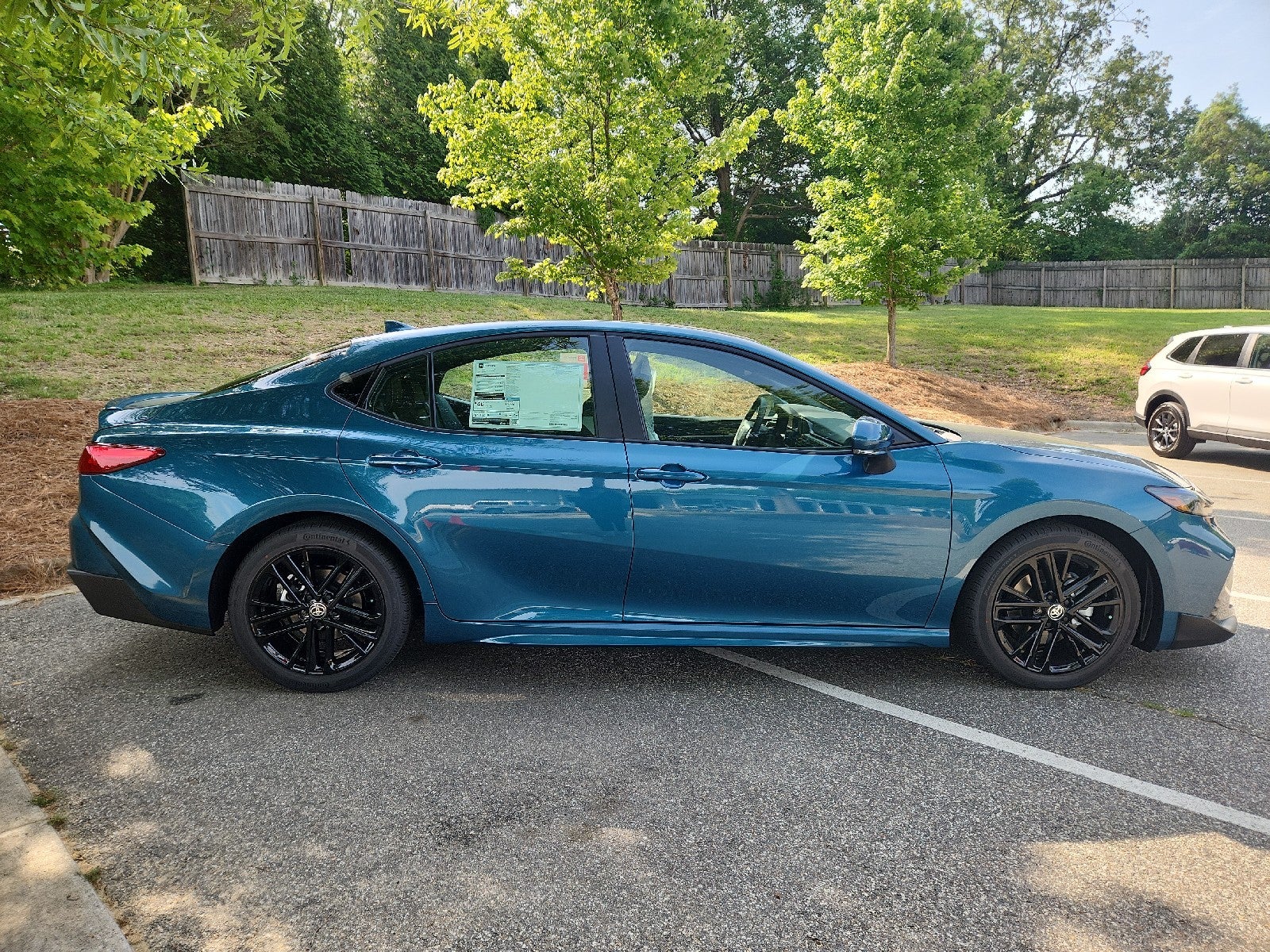 2026 Toyota Camry 4DR CVT HYB SE