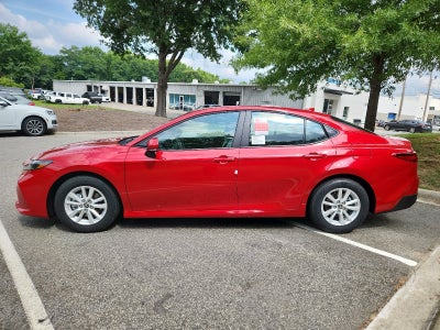 2026 Toyota Camry 4DR CVT HYB LE