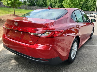 2026 Toyota Camry 4DR CVT HYB LE