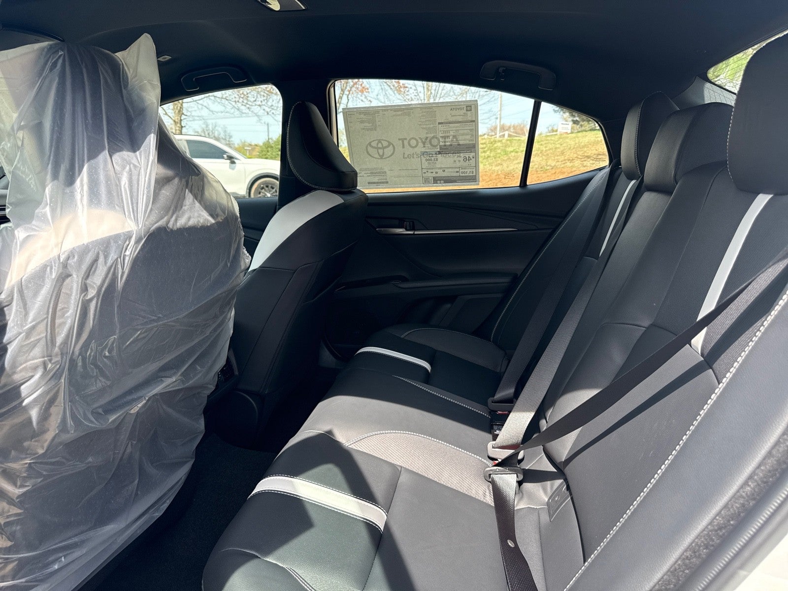 2026 Toyota Camry 4DR CVT HYB SE