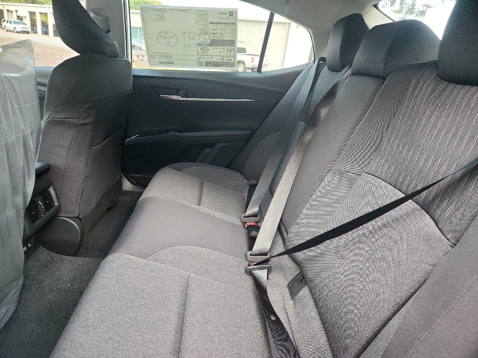 2026 Toyota Camry 4DR CVT HYB LE