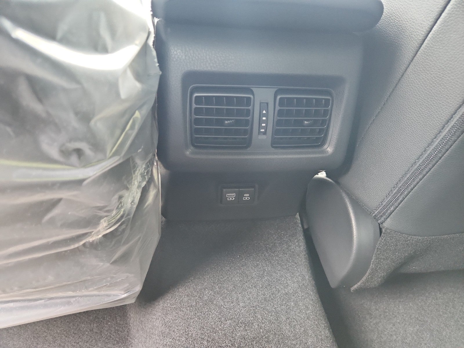 2026 Toyota Camry 4DR CVT HYB SE