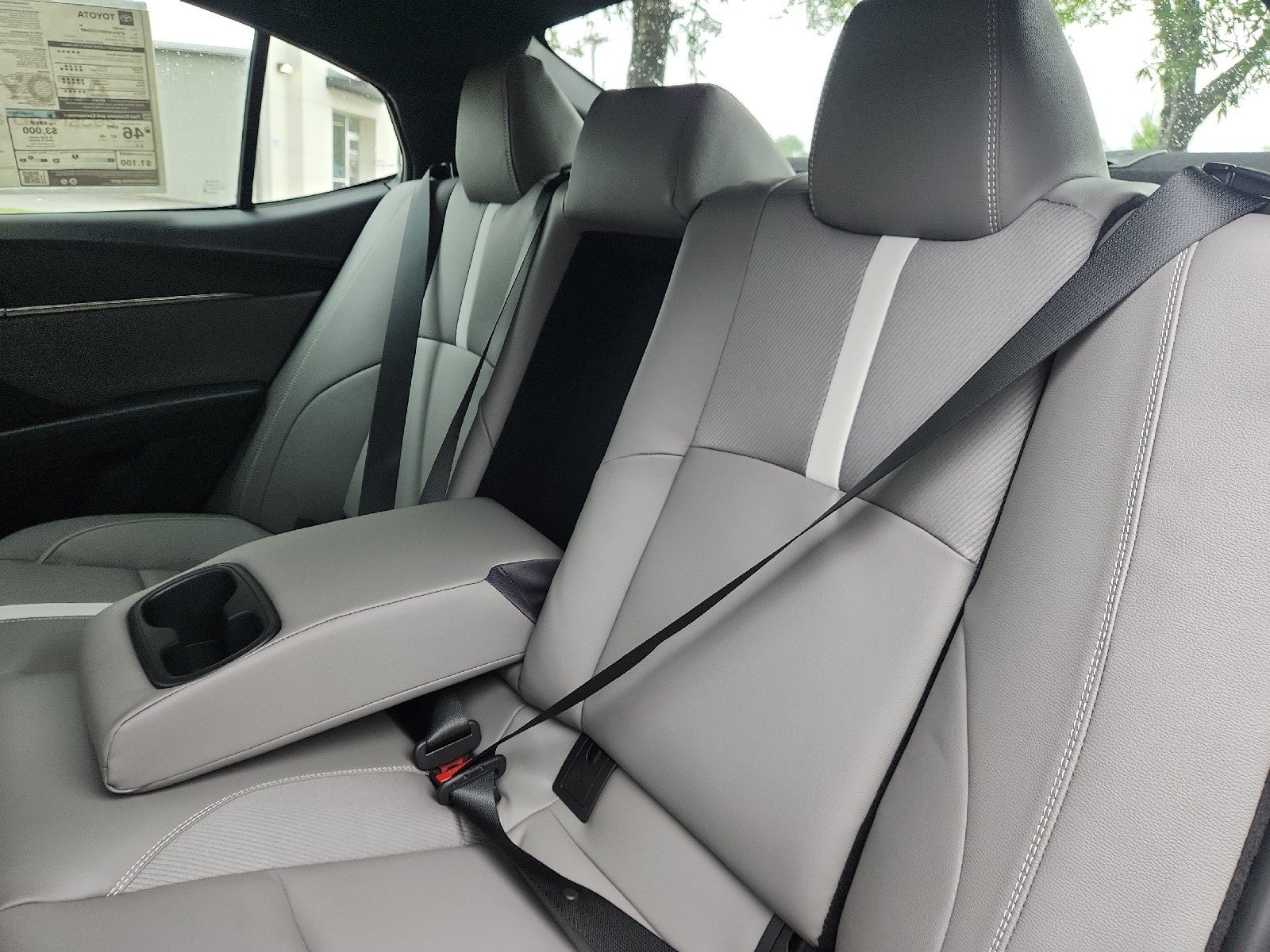 2026 Toyota Camry 4DR CVT HYB SE