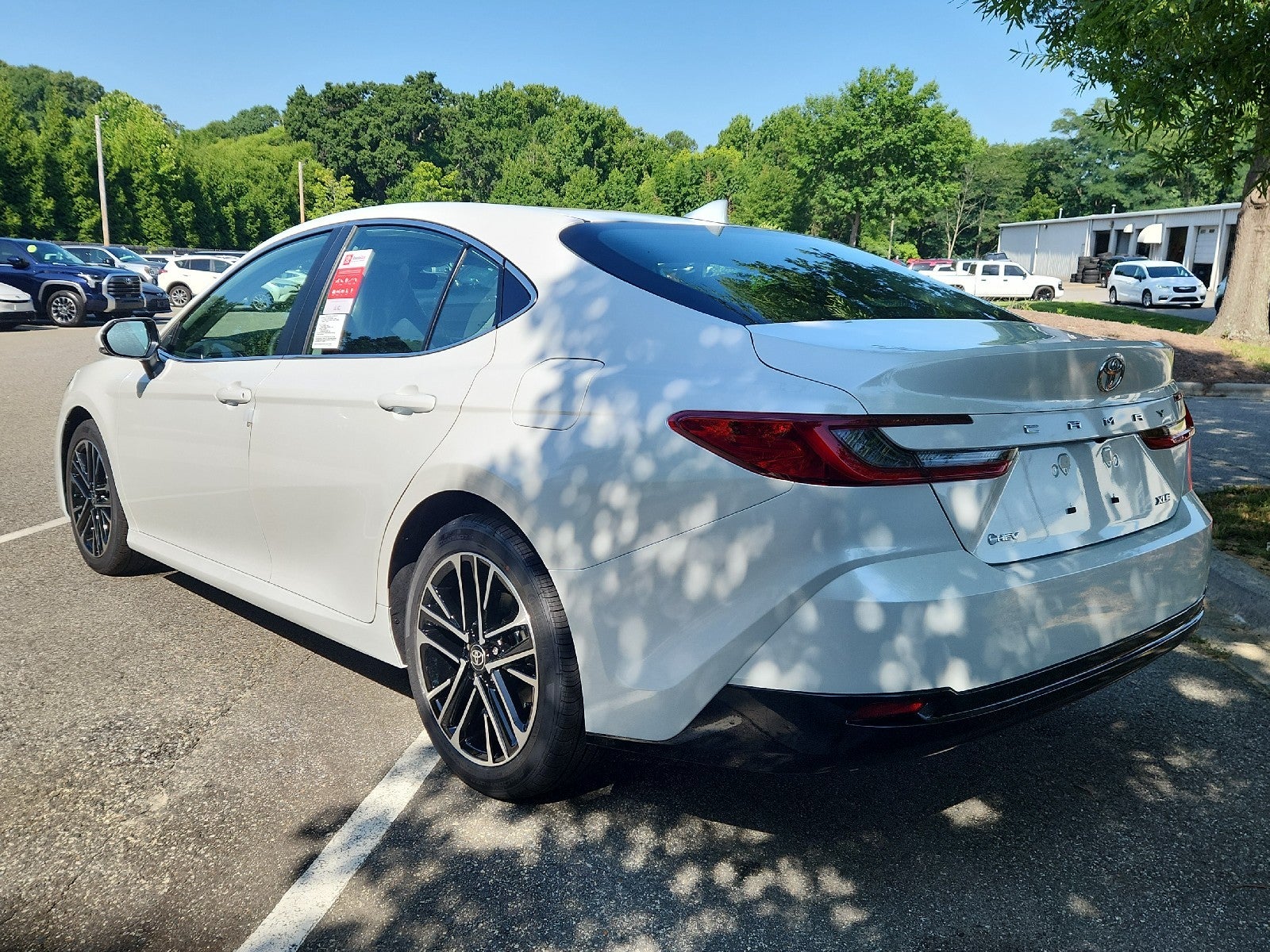 2026 Toyota Camry 4DR CVT HYB XLE