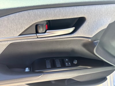 2026 Toyota Camry 4DR CVT HYB LE