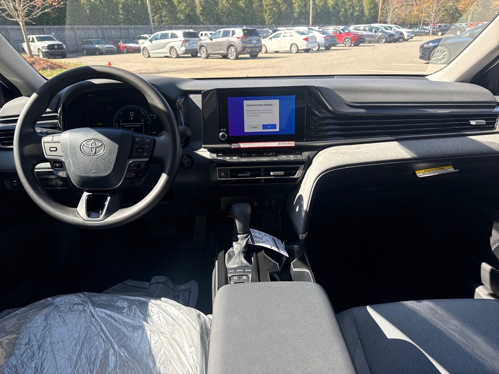 2026 Toyota Camry 4DR CVT HYB LE