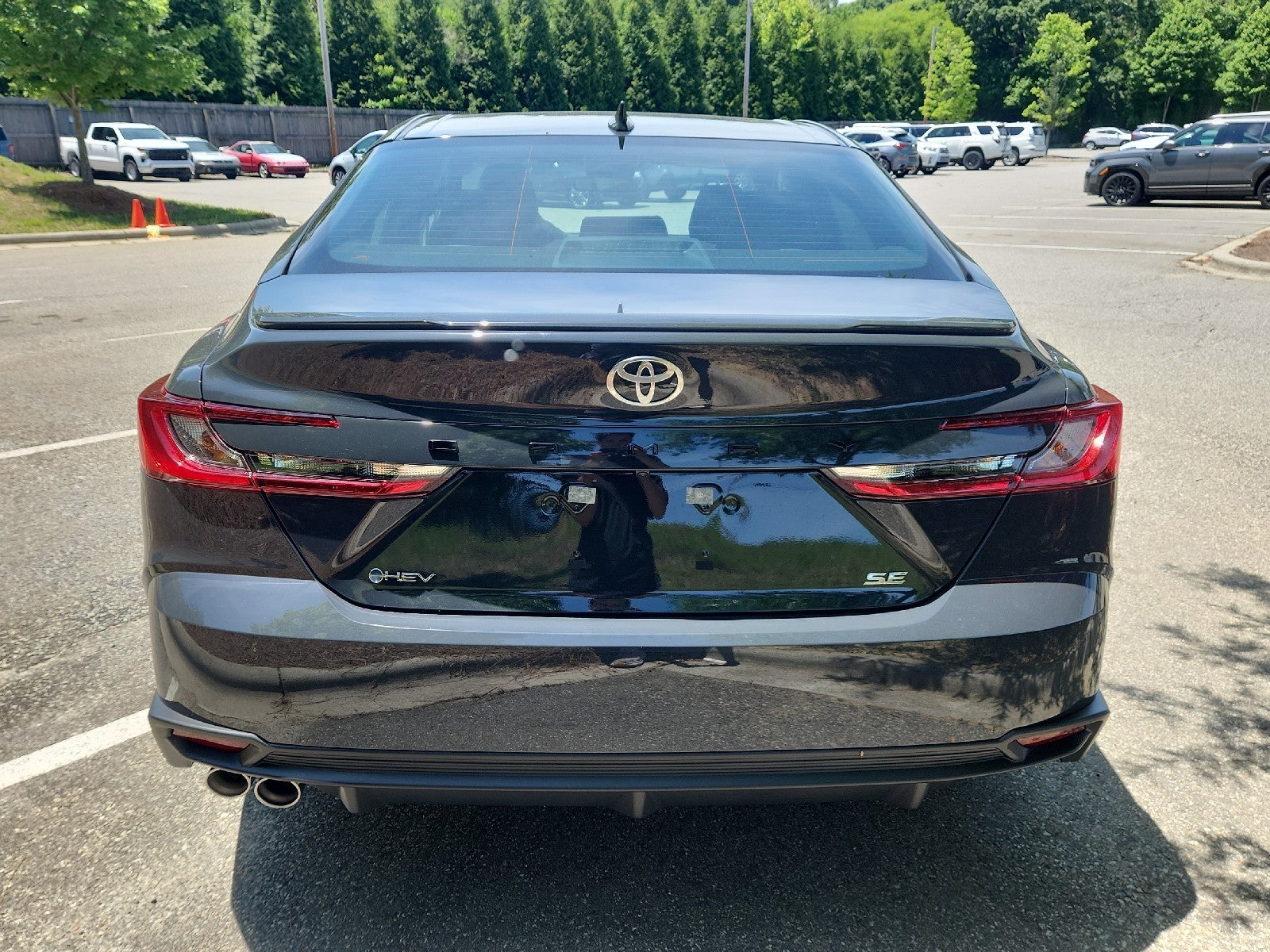 2026 Toyota Camry 4DR CVT HYB SE