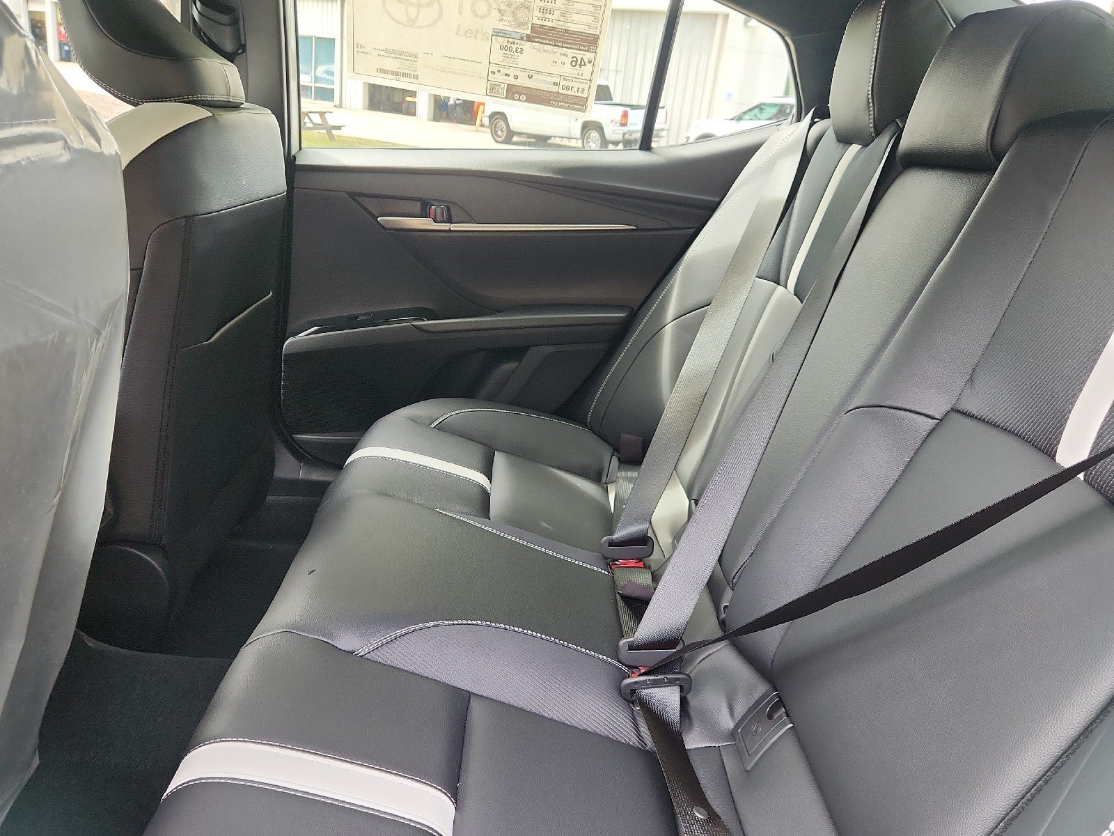 2026 Toyota Camry 4DR CVT HYB SE