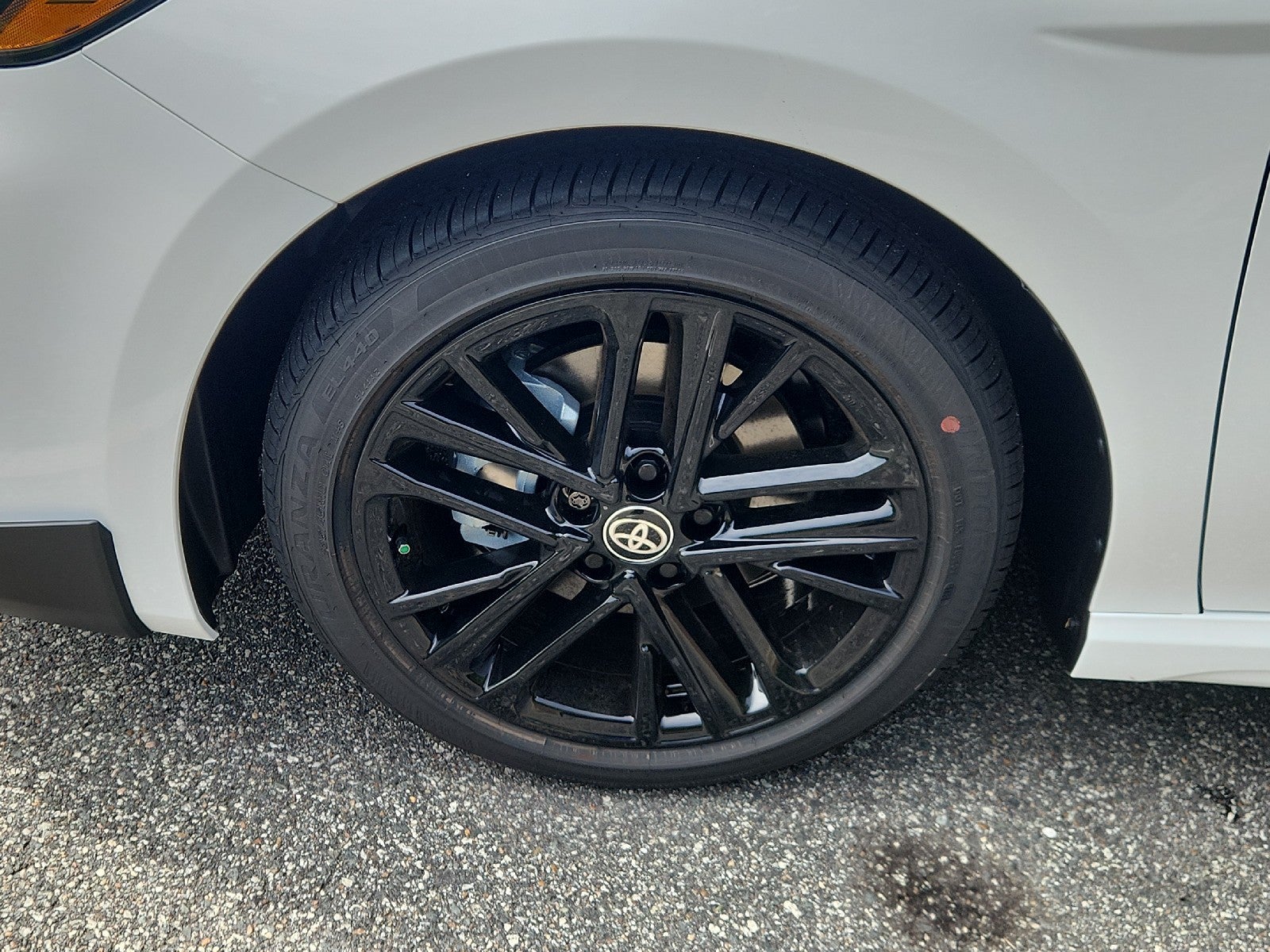 2026 Toyota Camry 4DR CVT HYB SE