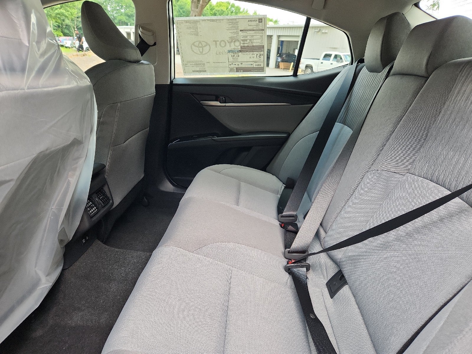 2026 Toyota Camry 4DR CVT HYB LE