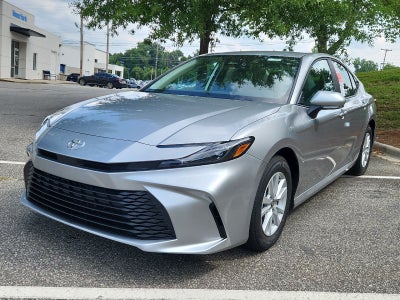 2026 Toyota Camry 4DR CVT HYB LE