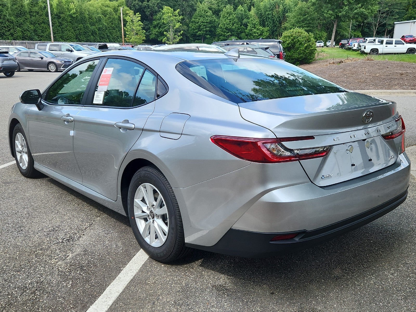 2026 Toyota Camry 4DR CVT HYB LE