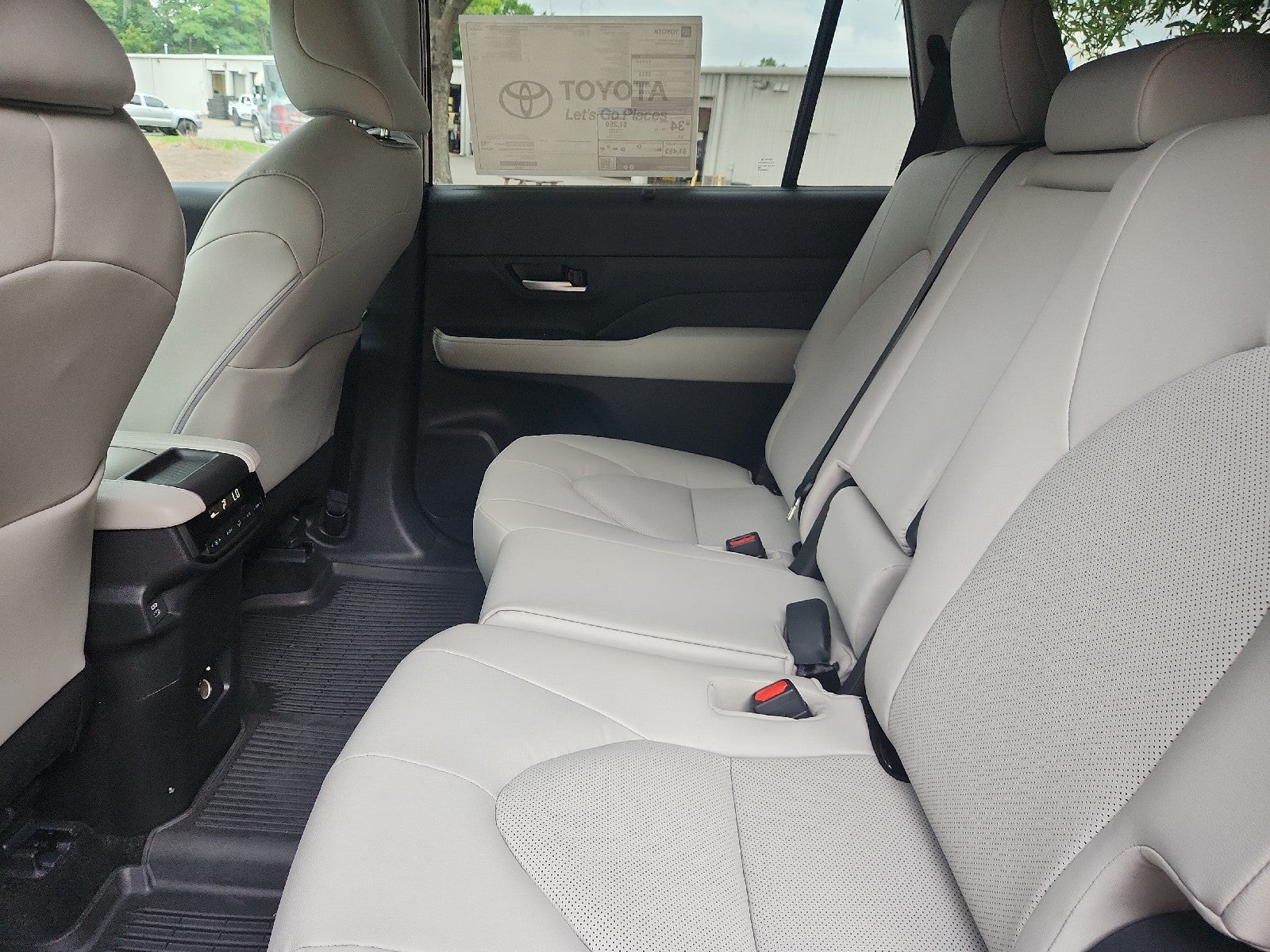 2026 Toyota Grand Highlander Hybrid Hybrid XLE