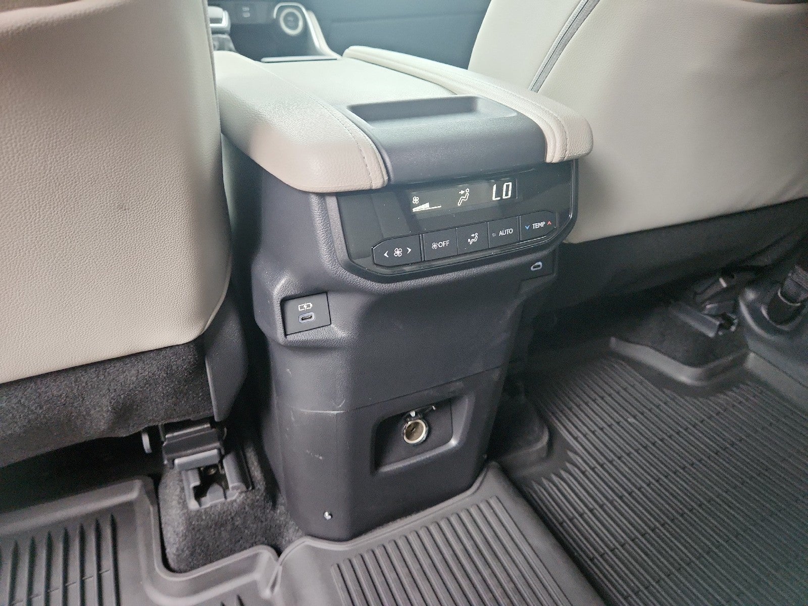 2026 Toyota Grand Highlander Hybrid Hybrid XLE