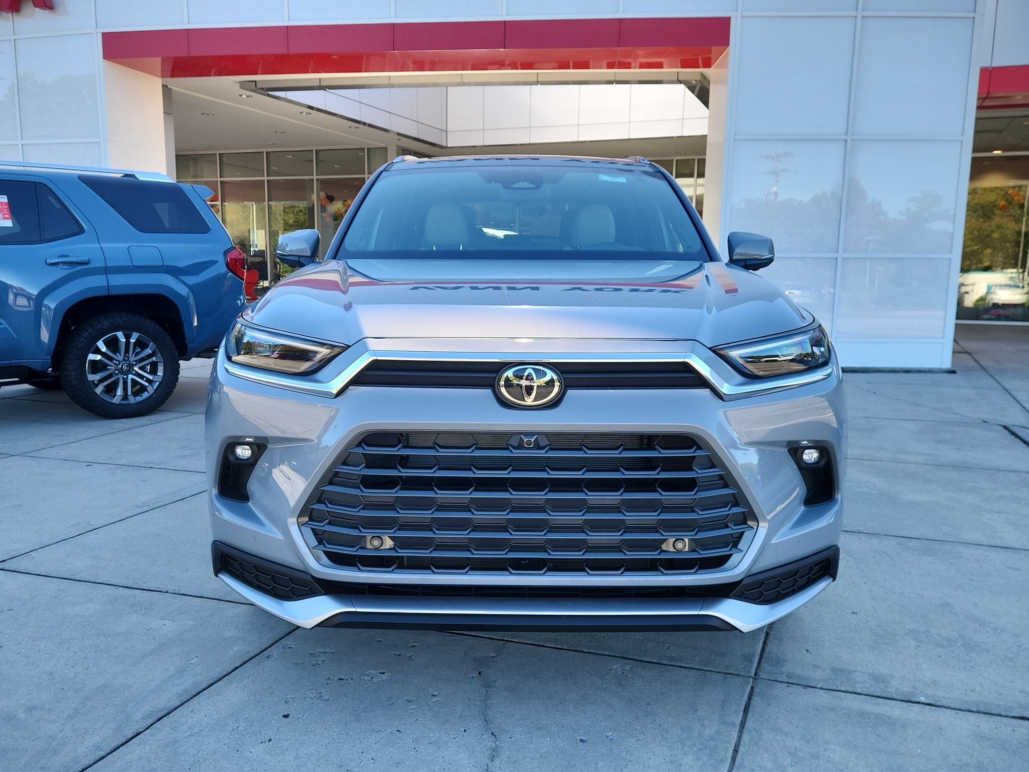 2026 Toyota Grand Highlander Hybrid Hybrid MAX Platinum