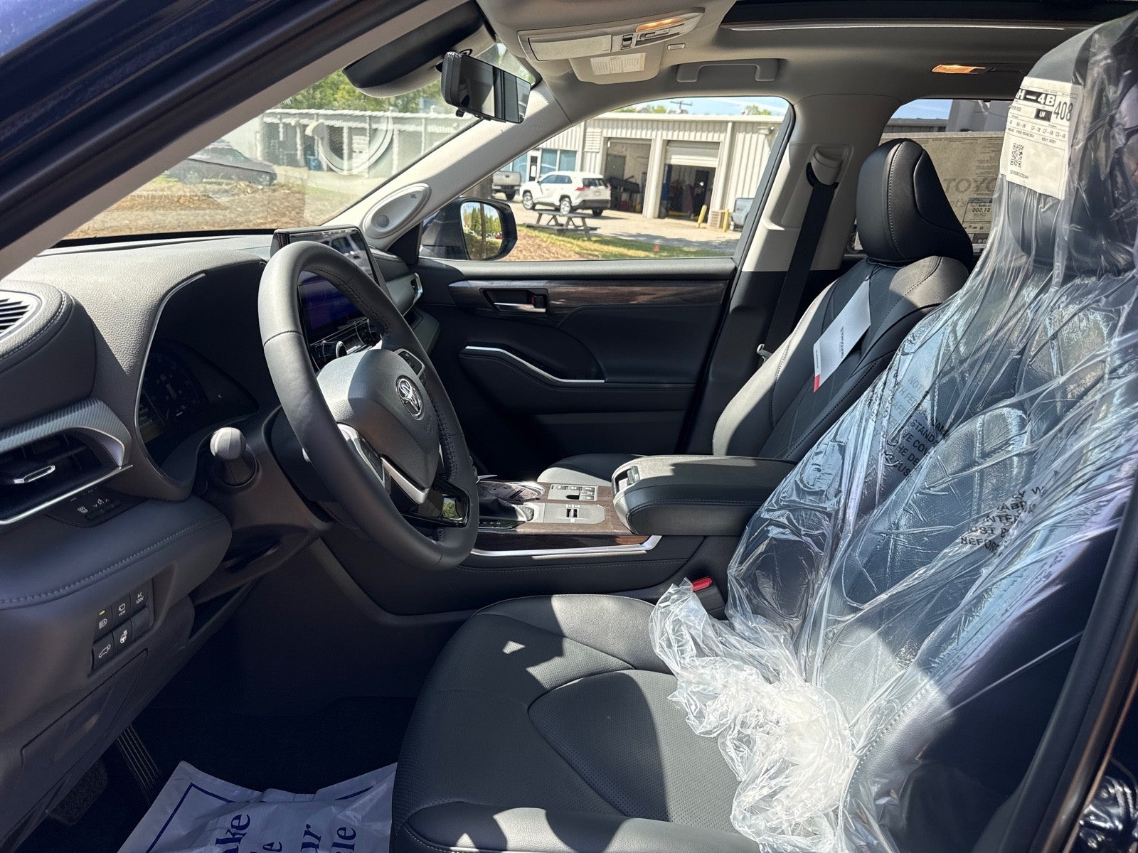 2026 Toyota Highlander Hybrid Hybrid Platinum