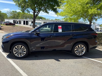 2026 Toyota Highlander Hybrid Hybrid Platinum