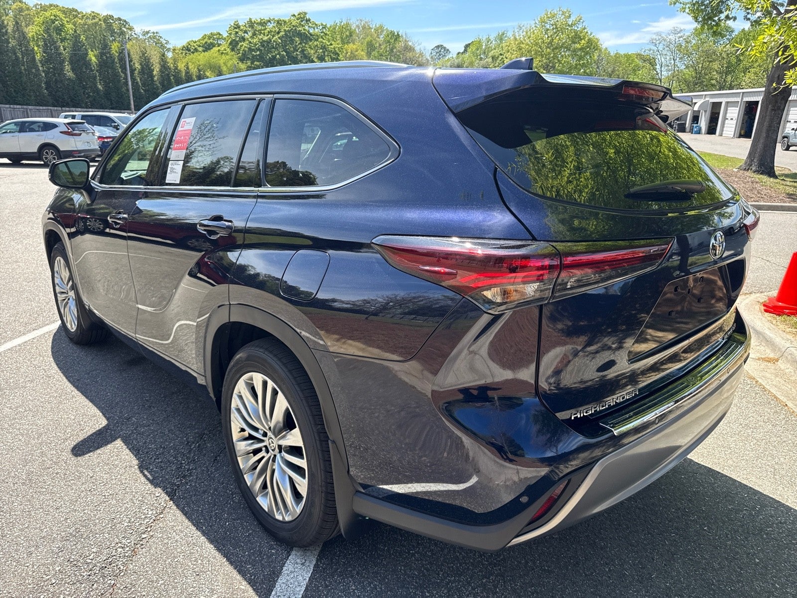2026 Toyota Highlander Hybrid Hybrid Platinum
