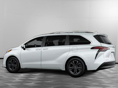 2026 Toyota Sienna Platinum