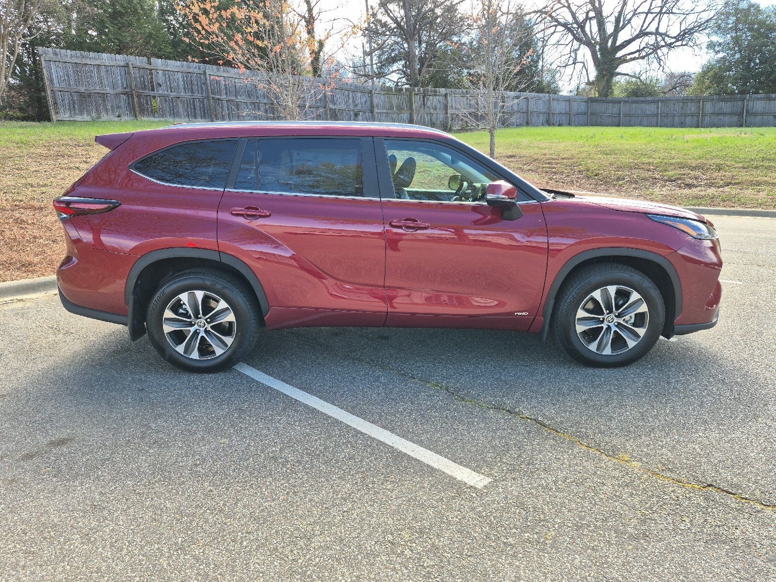 2026 Toyota Highlander Hybrid Hybrid XLE