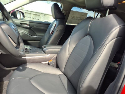 2026 Toyota Highlander Hybrid Hybrid XLE